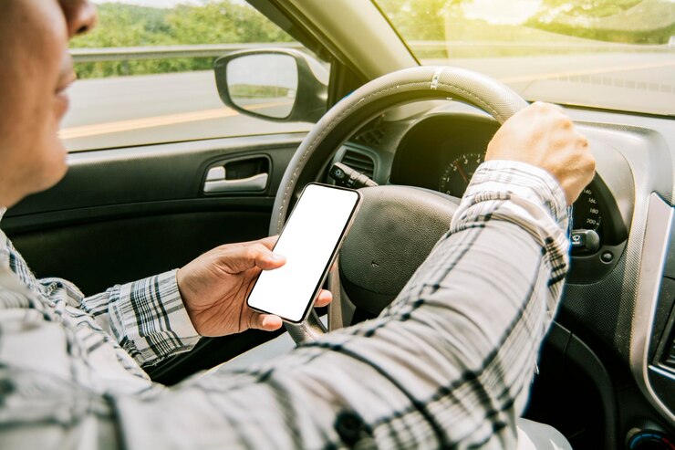 Uso do celular ao volante: um perigo para a segurança no trânsito